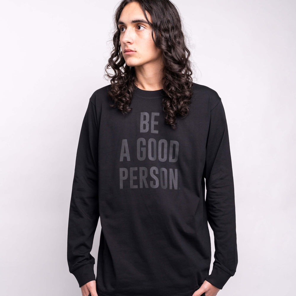 
                      
                        Signature Long Sleeve - Asphalt
                      
                    