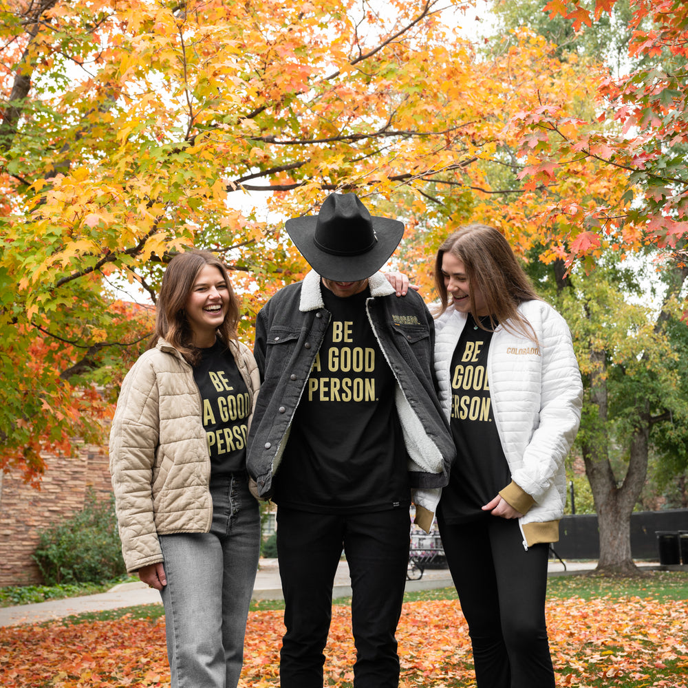 
                      
                        Signature T-Shirt - Graceful Gold
                      
                    