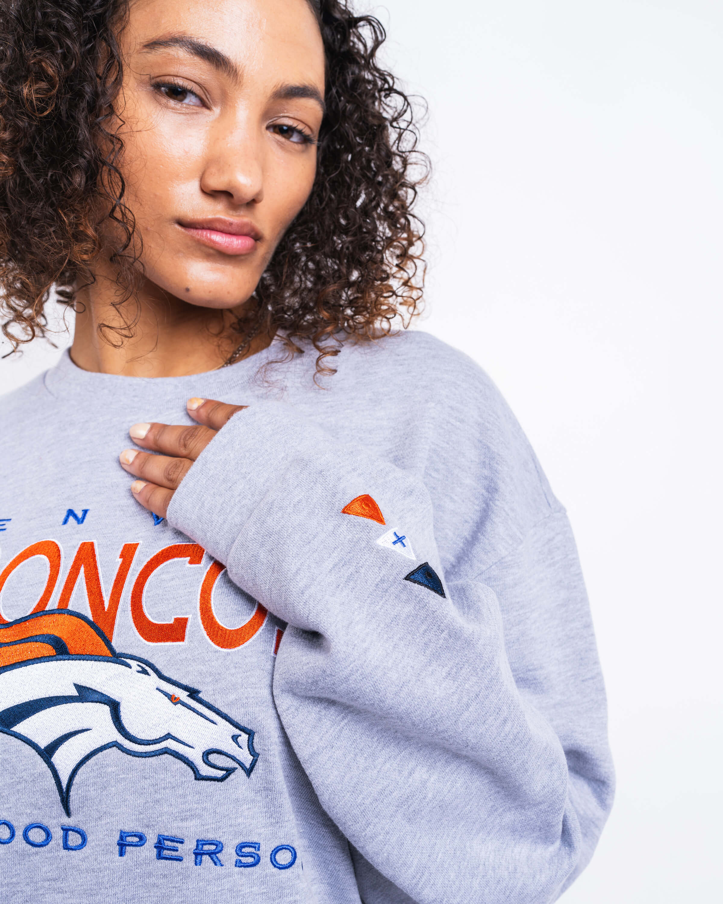 Broncos crewneck sale